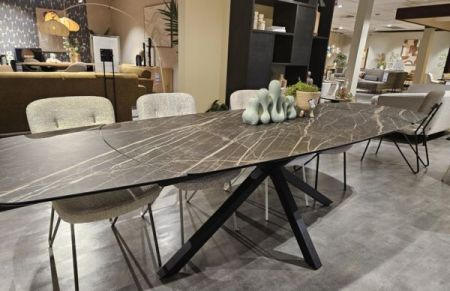 uitschuiftafel Montello